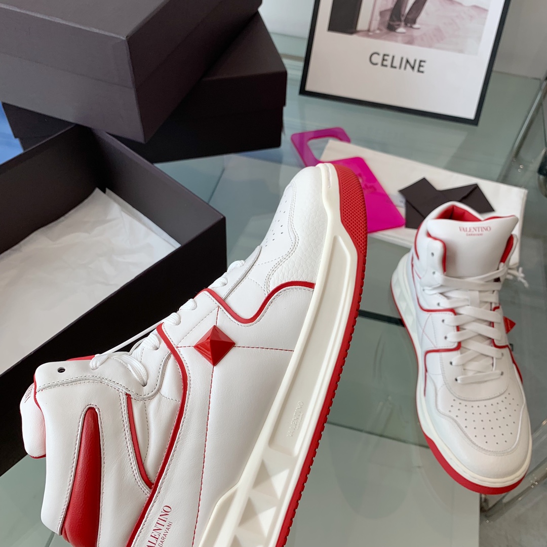 VALENTINO GARAVANI ONE STUD SNEAKER 6 - vstockx