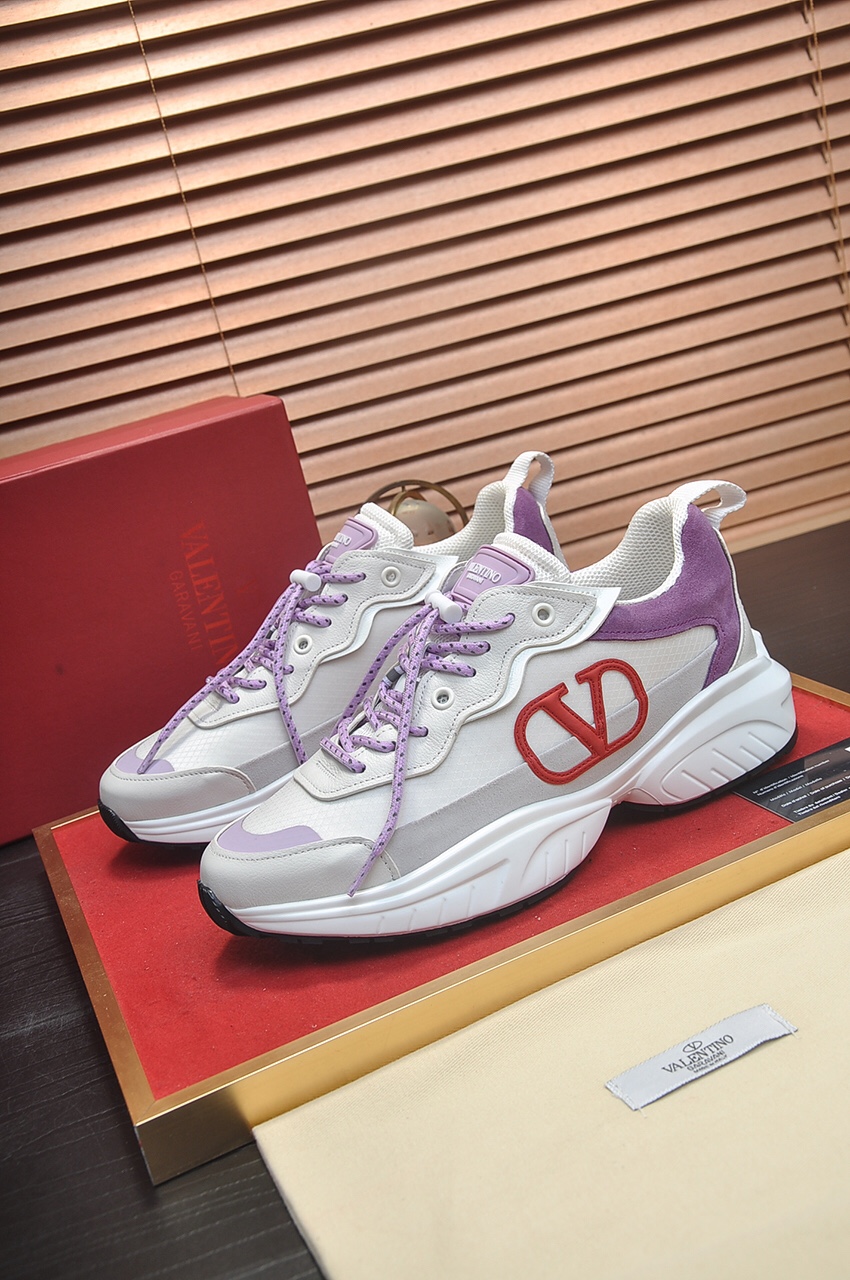 Valentino Garavani Low-top sneakers 19 - vstockx