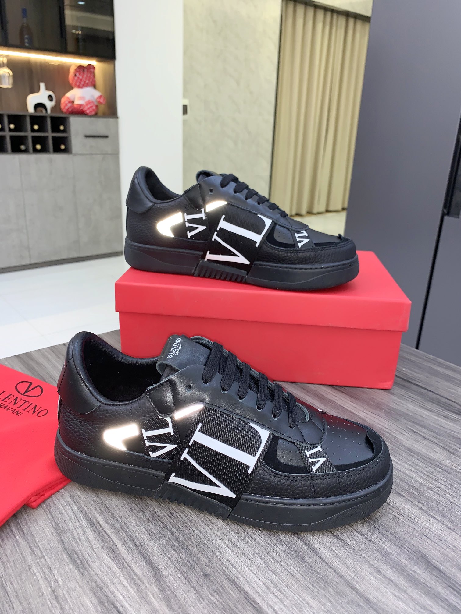 Valentino Garavani VL7N low-top sneakers 10 - vstockx
