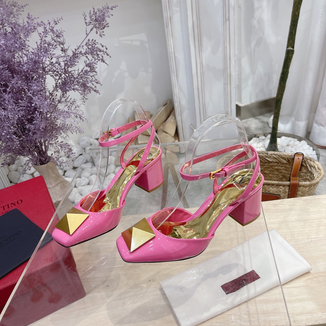 VALENTINO GARAVANI Roman Stud WOMEN 17 - vstockx