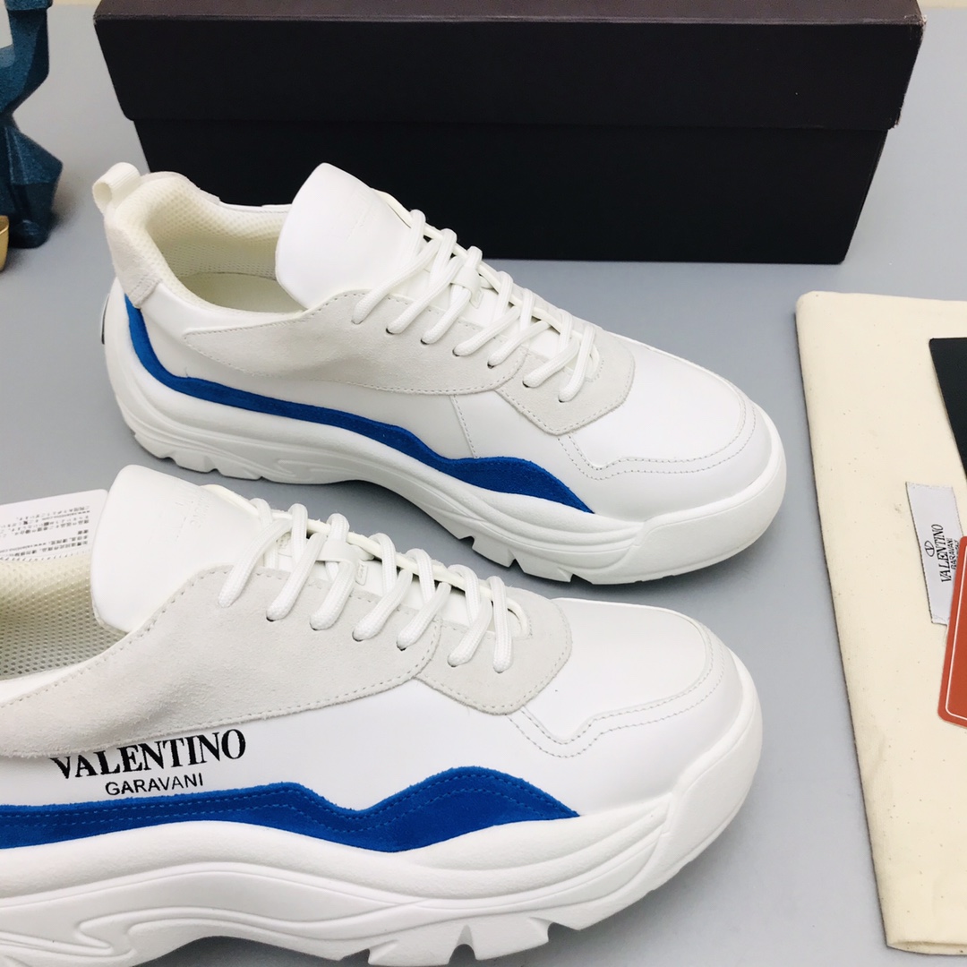 Valentino Garavani Gumboy low-top sneakers 24 - vstockx