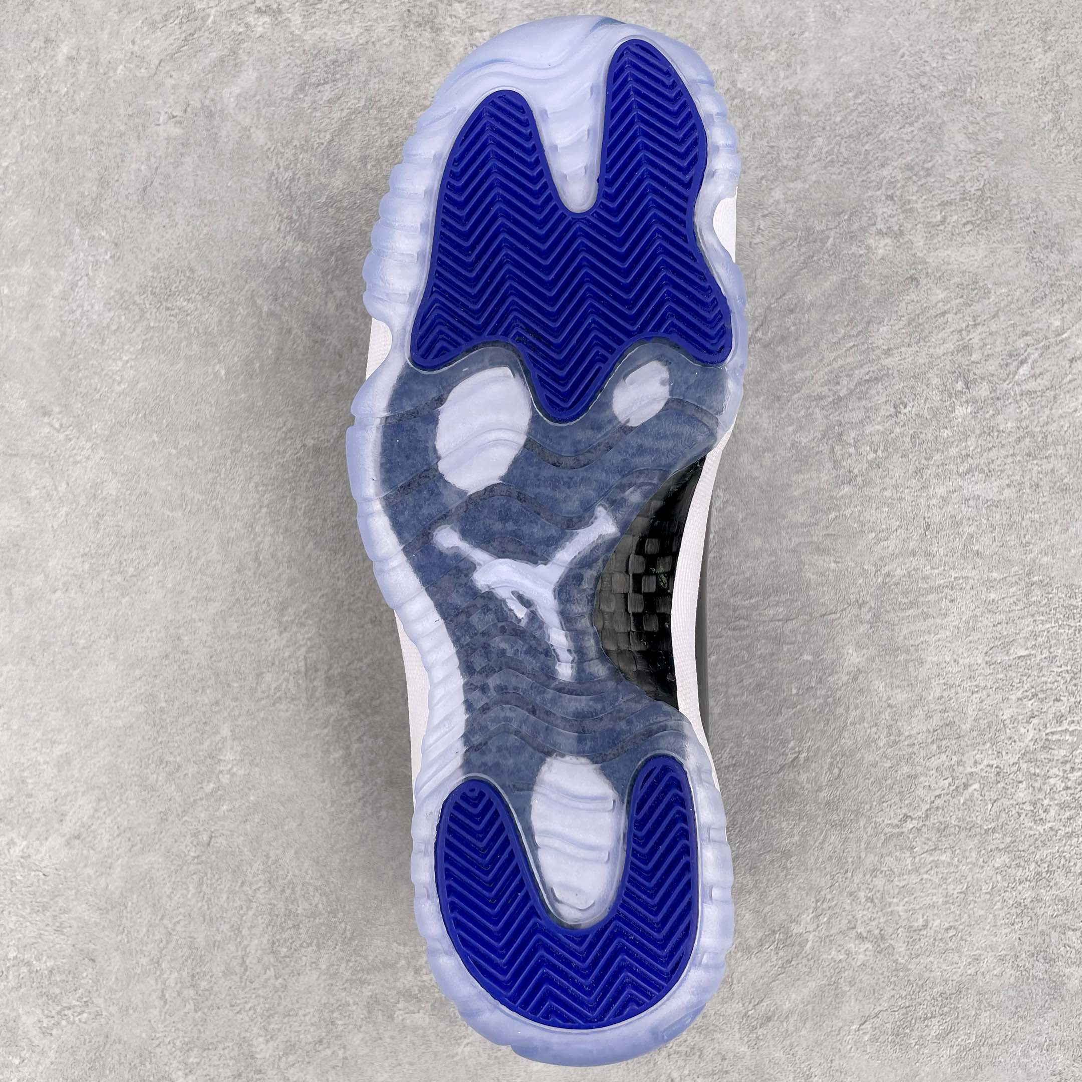 Jordan 11 Retro Space Jam (2016) - vstockx