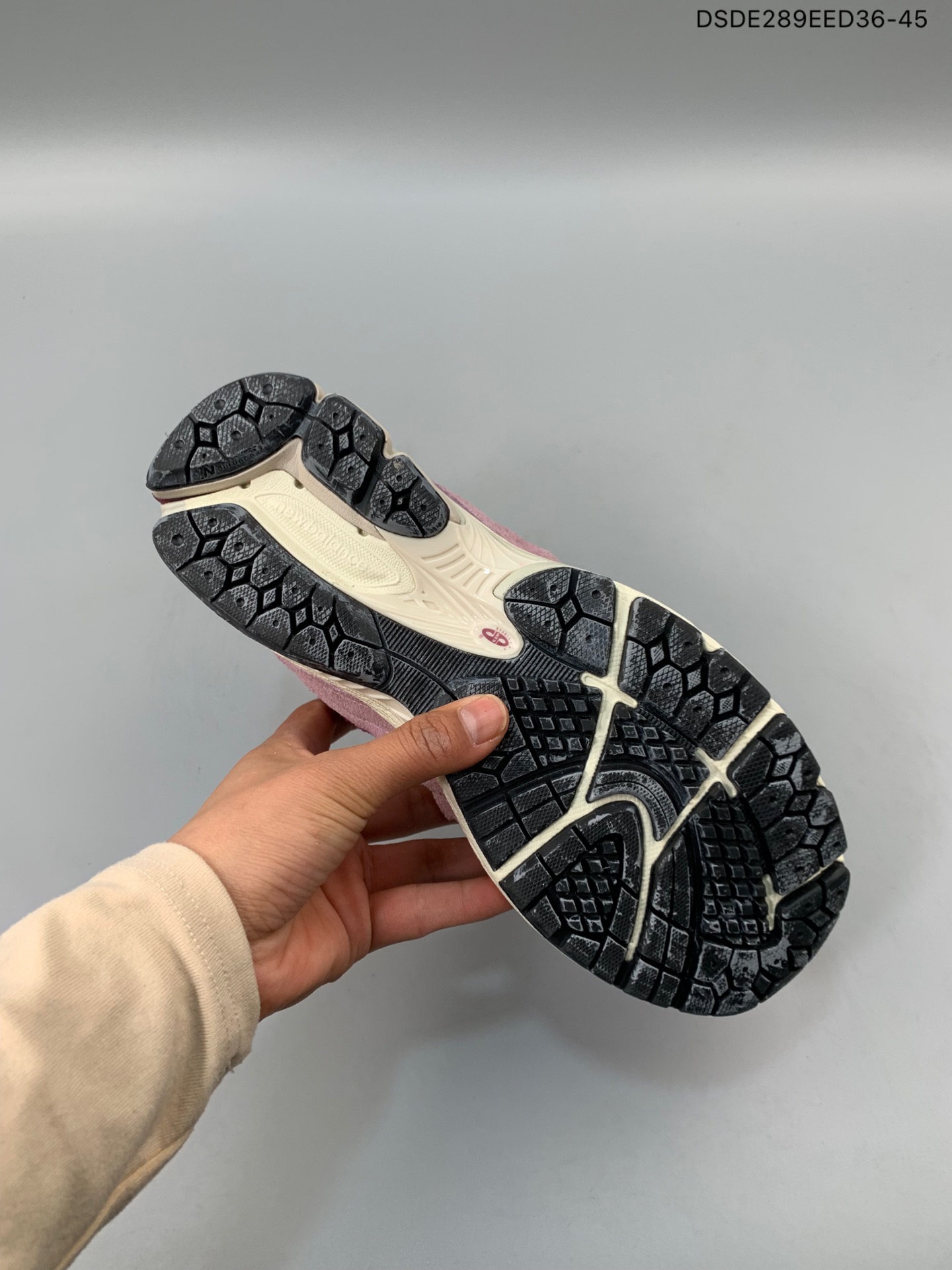 New Balance 2002R Protection Pack Pink - vstockx