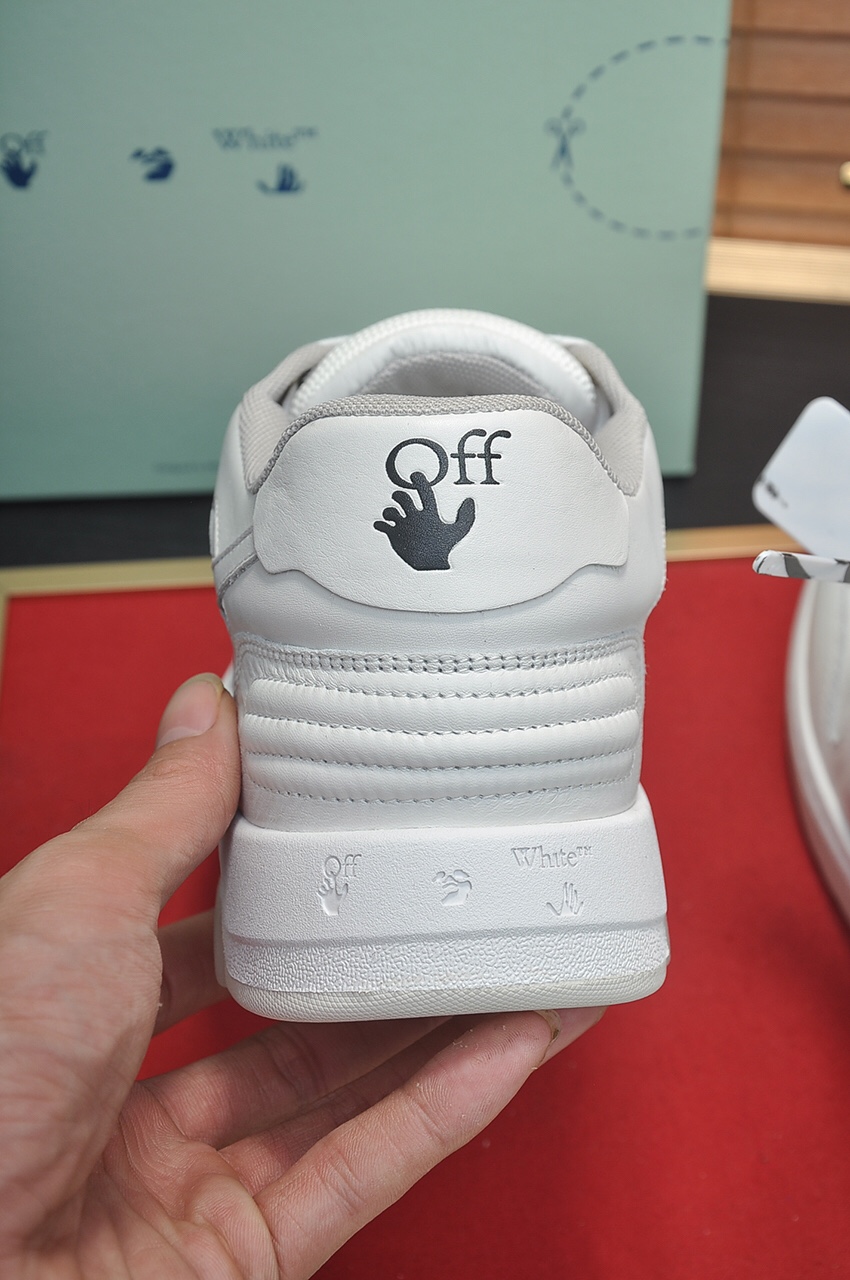 OFF-WHITE Out Of Office OOO Low Tops Triple White - vstockx