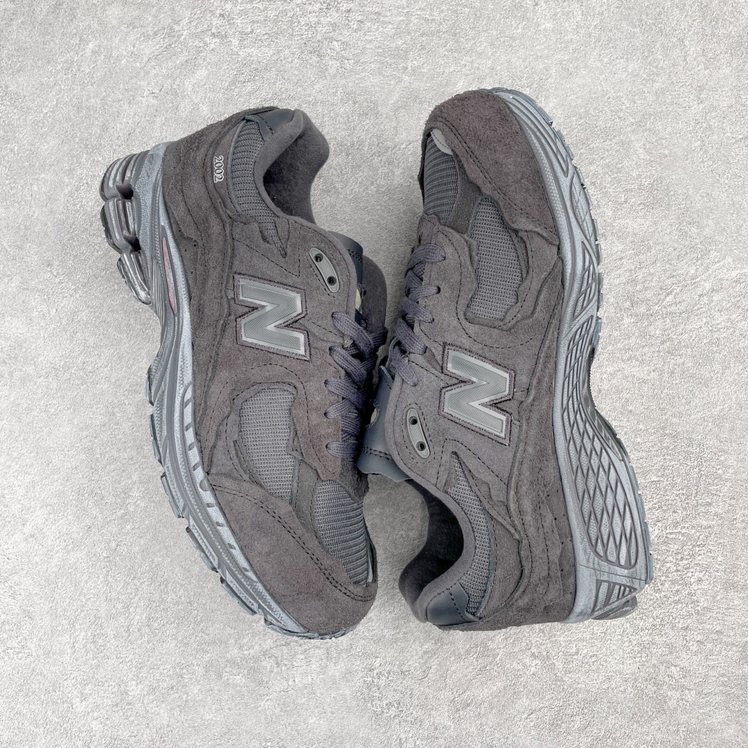 New Balance 2002R Sneaker 11 - vstockx