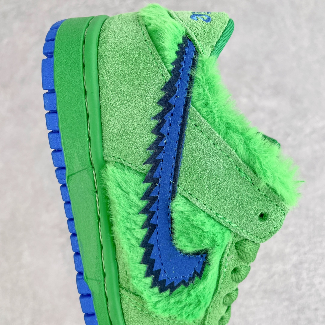 Kids NK dunk shoes 6 - vstockx