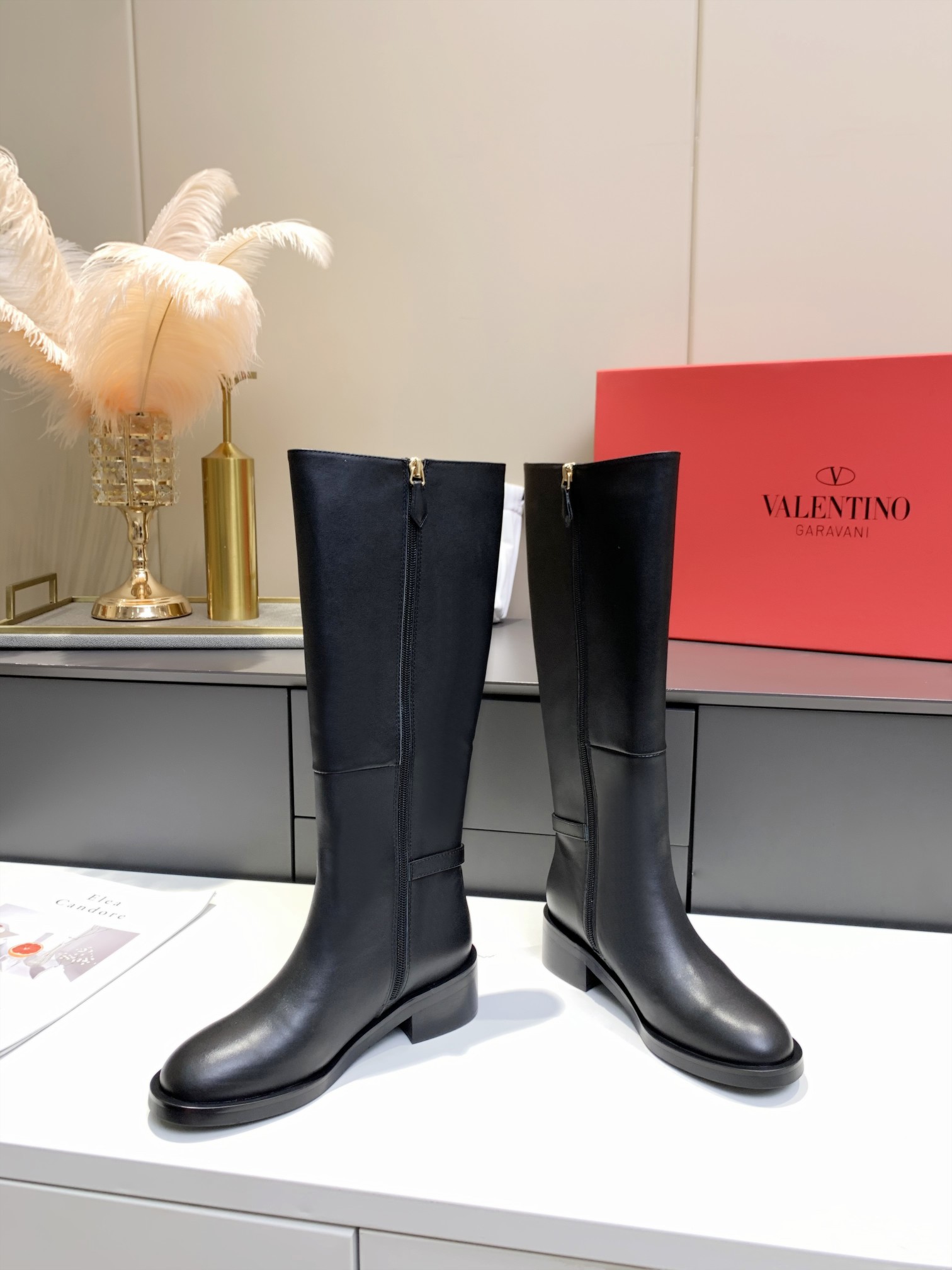 VALENTINO GARAVANI Roman Stud BOOT WOMEN 25 - vstockx
