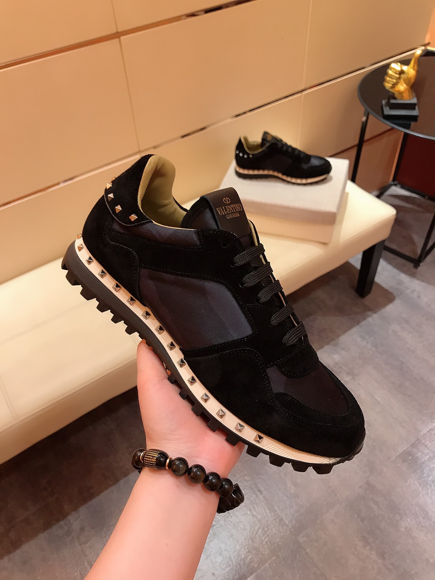 Valentino Garavani Rockrunner camouflage-print sneakers 15 - vstockx