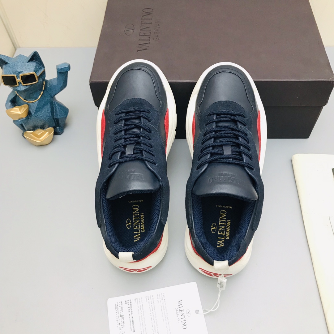 Valentino Garavani Gumboy low-top sneakers 16 - vstockx