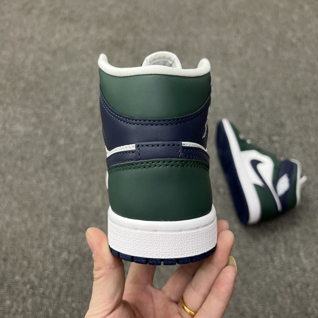 Jordan 1 Mid SE Seahawks (W) - vstockx