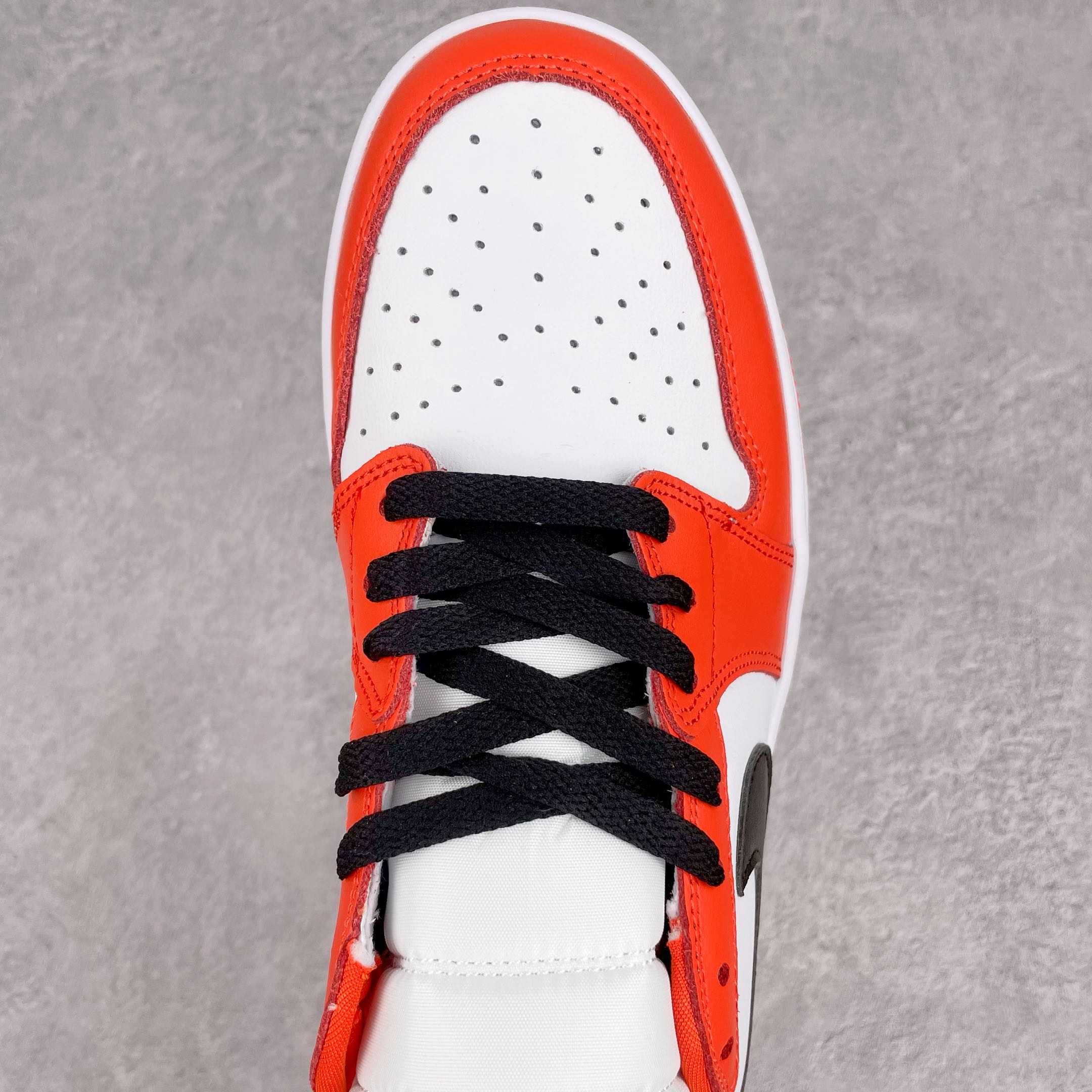 Jordan 1 Low Starfish - vstockx