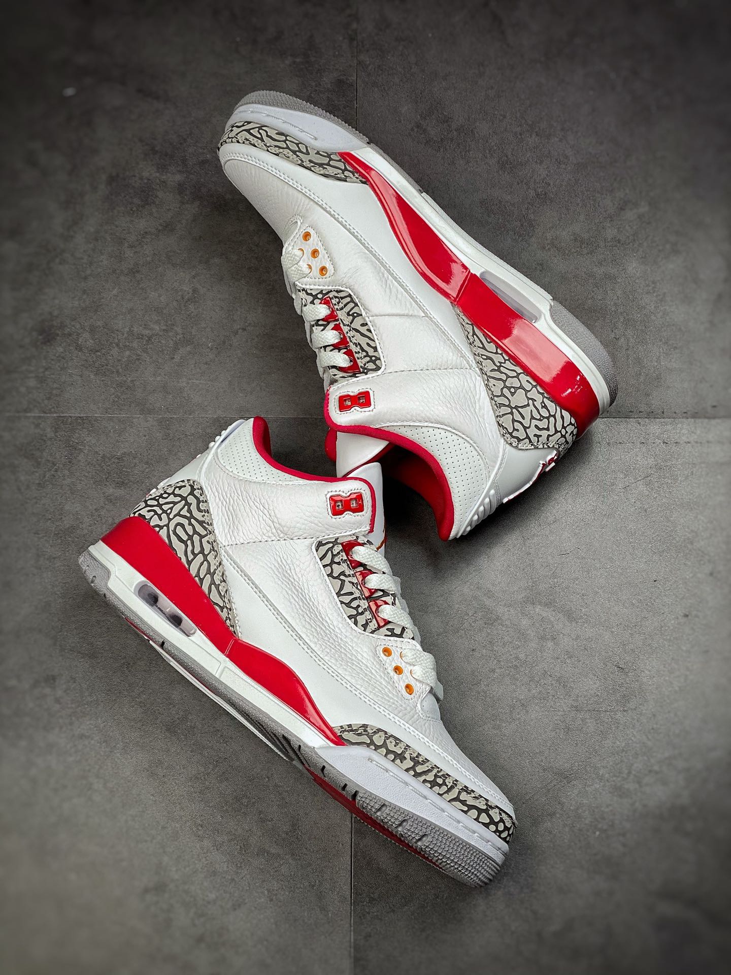 Jordan 3 Retro Cardinal Red - vstockx