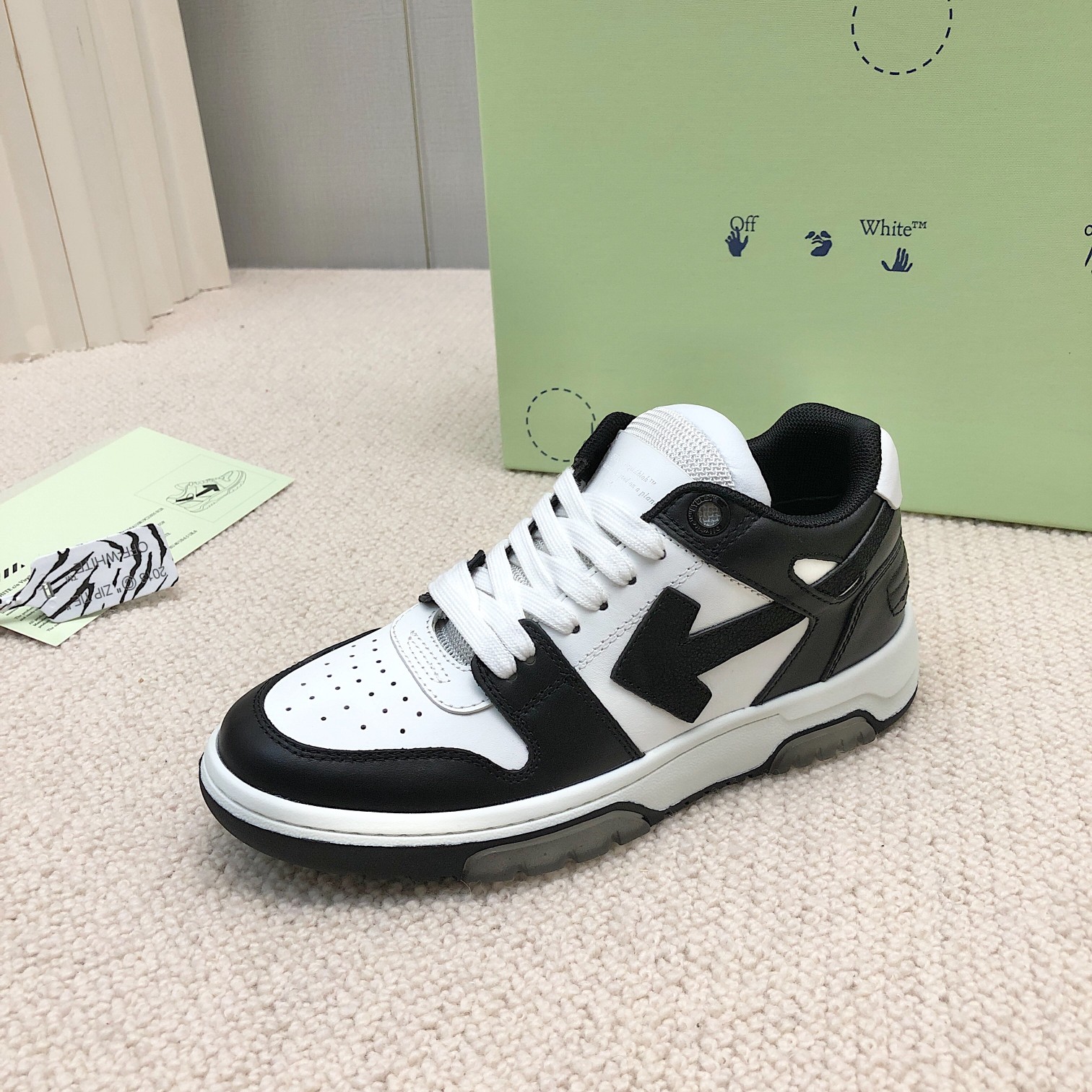 OFF-WHITE Out Of Office OOO Low Tops White Black White - vstockx