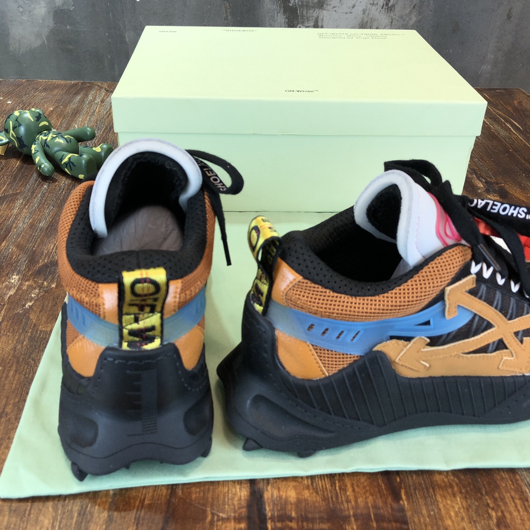 Off-White Odsy-1000 Khaki Brown - vstockx