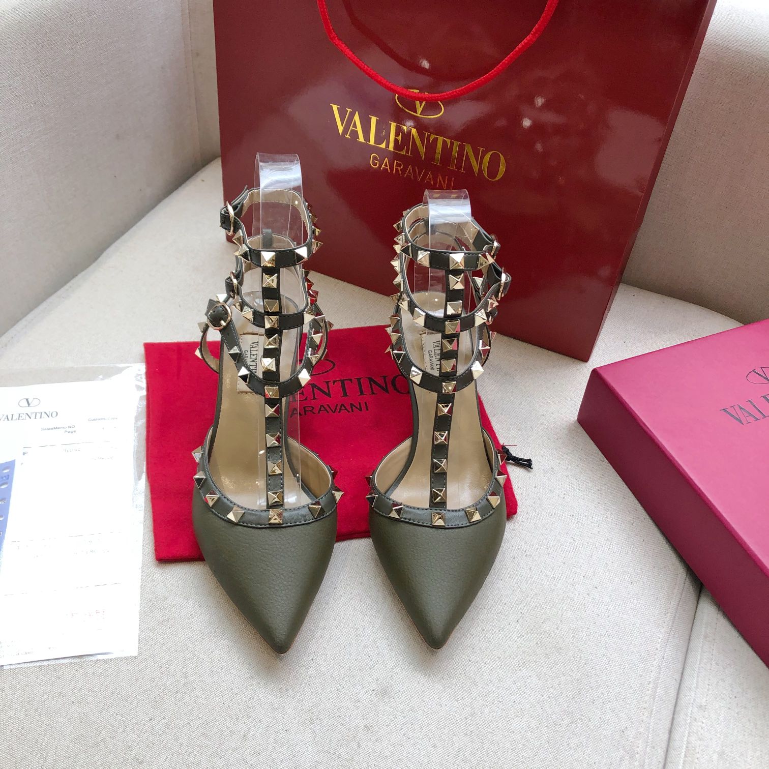 VALENTINO GARAVANI ROMAN STUD WOMEN 9 - vstockx