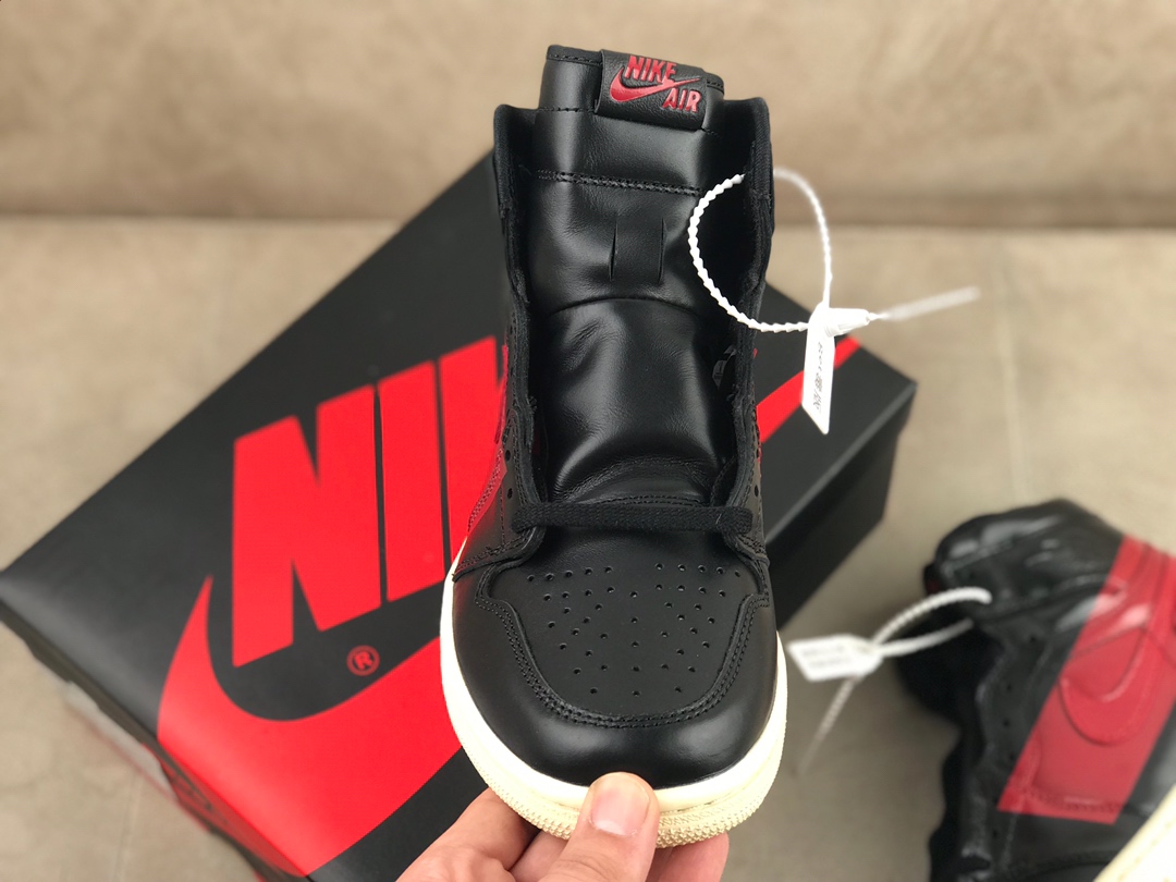 Jordan 1 Retro High OG Defiant Couture - vstockx