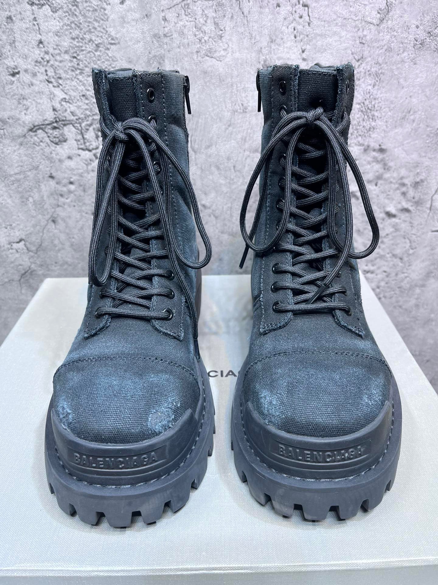 Balenciaga Combat Strike Canvas Combat Boots In Black Cotton - vstockx