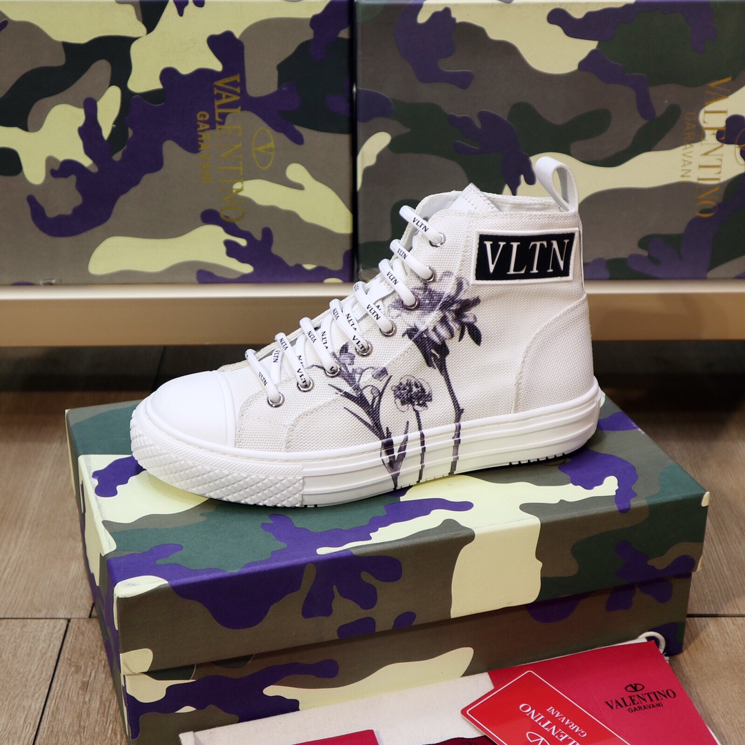 Valentino Garavani Giggies VLTN TIMES high-top sneakers 8 - vstockx