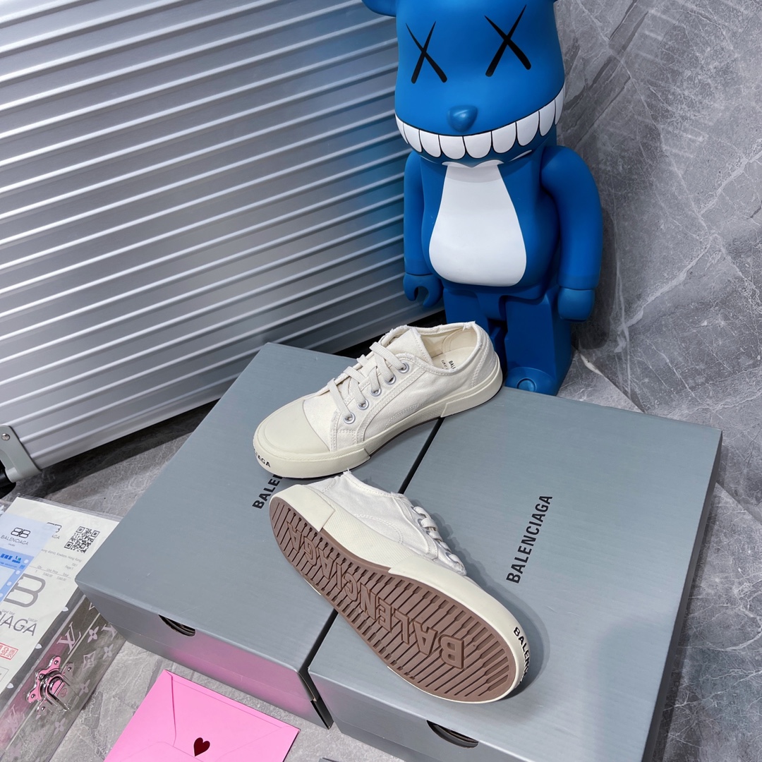 Balenciaga Paris Sneaker 2 - vstockx