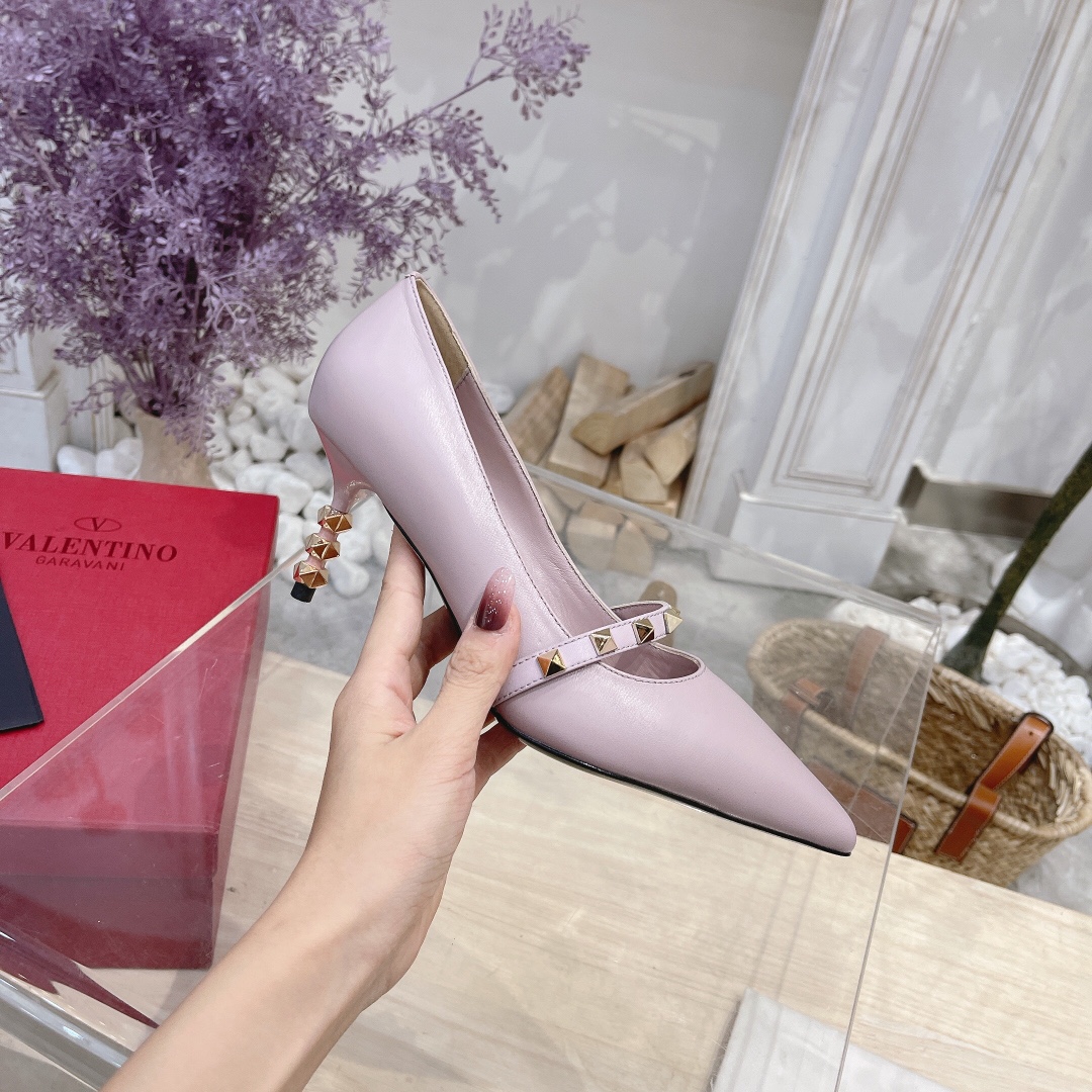 VALENTINO GARAVANI Roman Stud WOMEN 16 - vstockx