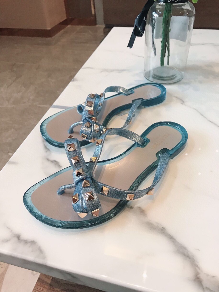 VALENTINO GARAVANI Rockstud WOMEN 35 - vstockx