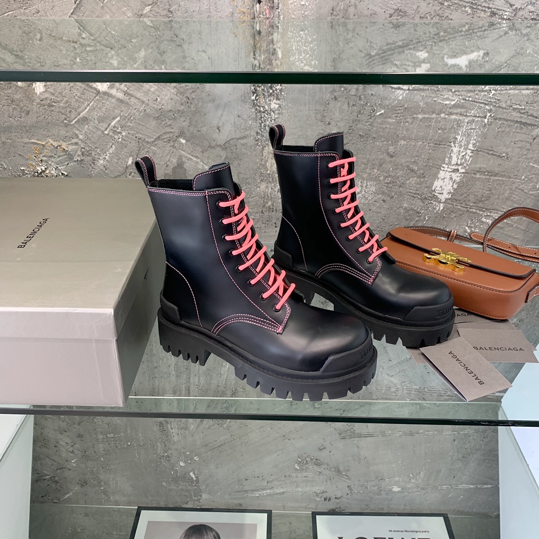 Balenciaga boot women 2 - vstockx