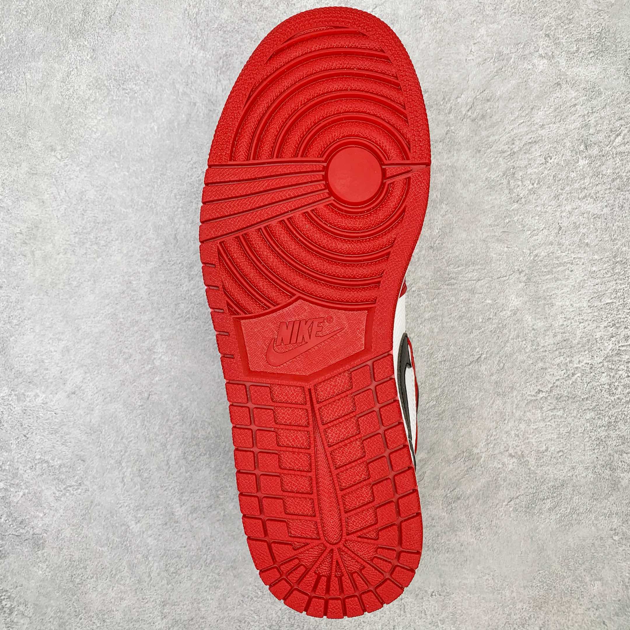 Jordan 1 Mid Chicago (2020) - vstockx