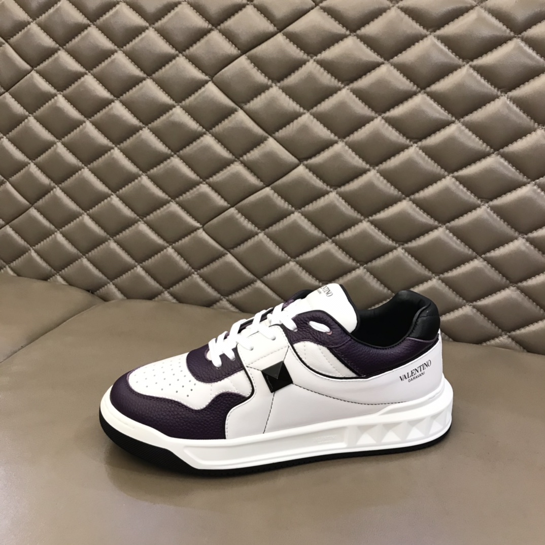 Valentino Garavani One Stud Low-top sneakers 13 - vstockx