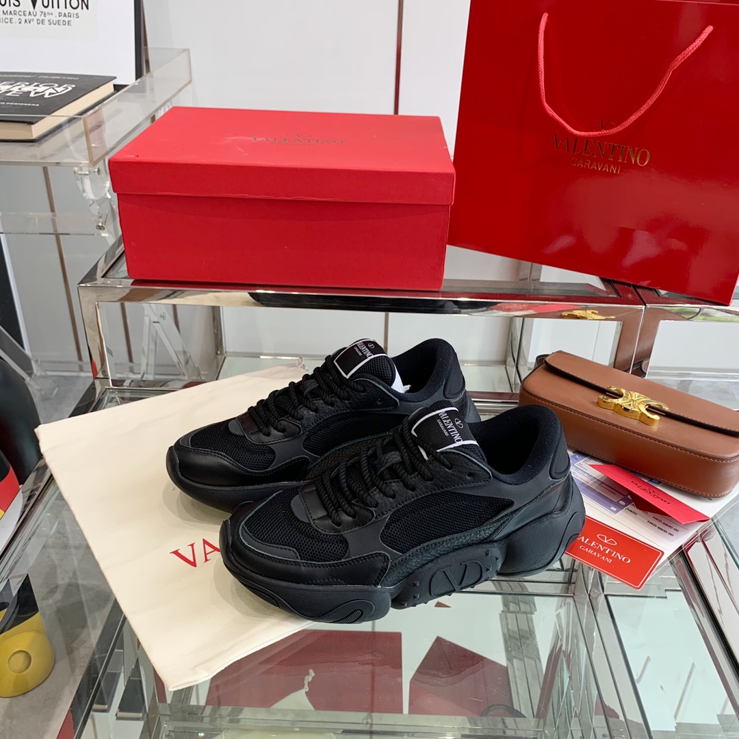 VALENTINO GARAVANI Bubbleback Sneaker 3 - vstockx