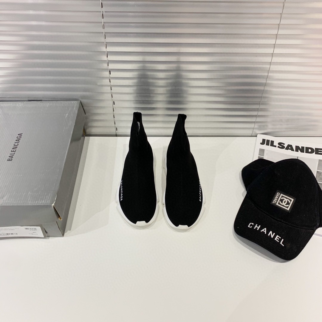 Balenciaga Speed Trainer Black White (2016) - vstockx