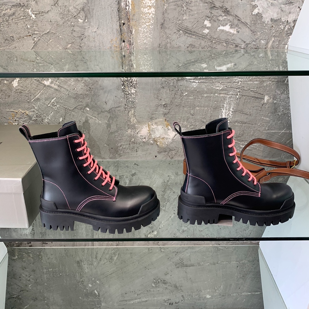 Balenciaga boot women 2 - vstockx