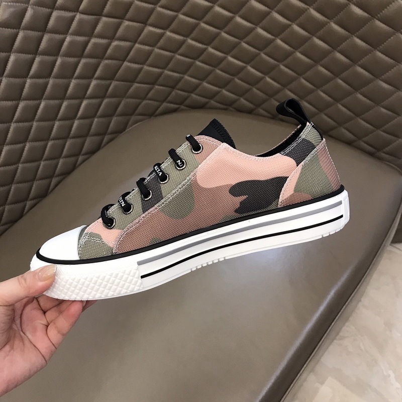 Valentino Garavani Giggies VLTN TIMES low-top sneakers 9 - vstockx