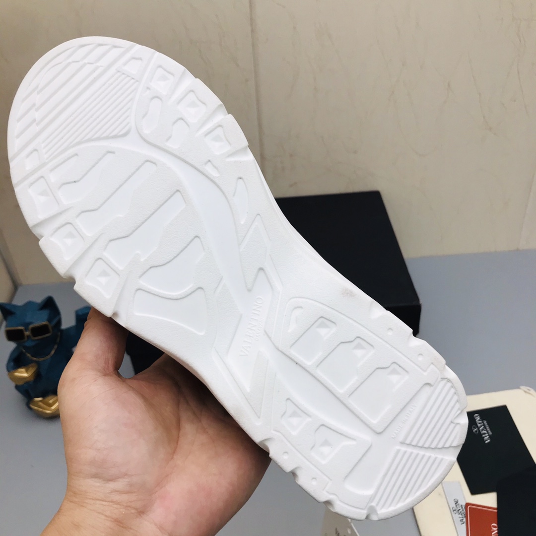 Valentino Garavani Gumboy low-top sneakers 22 - vstockx