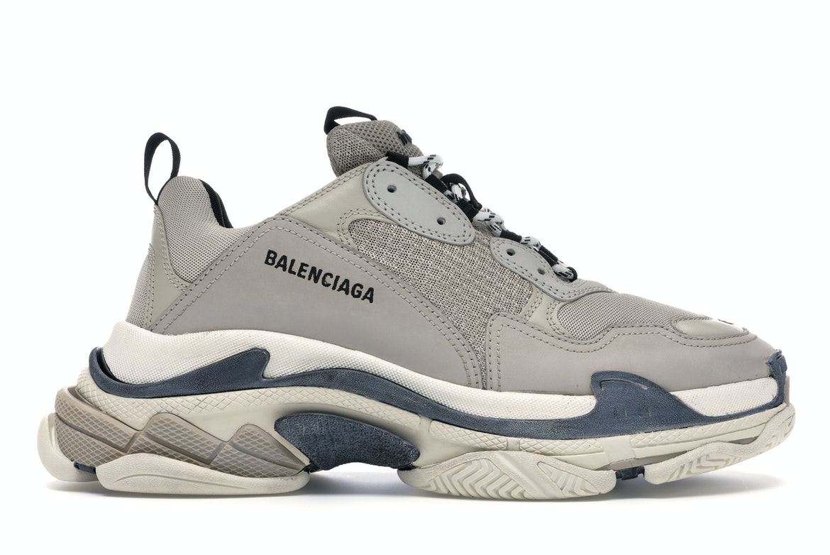 Balenciaga Triple S Beige - vstockx