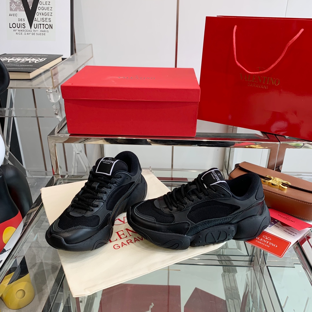 VALENTINO GARAVANI Bubbleback Sneaker 3 - vstockx