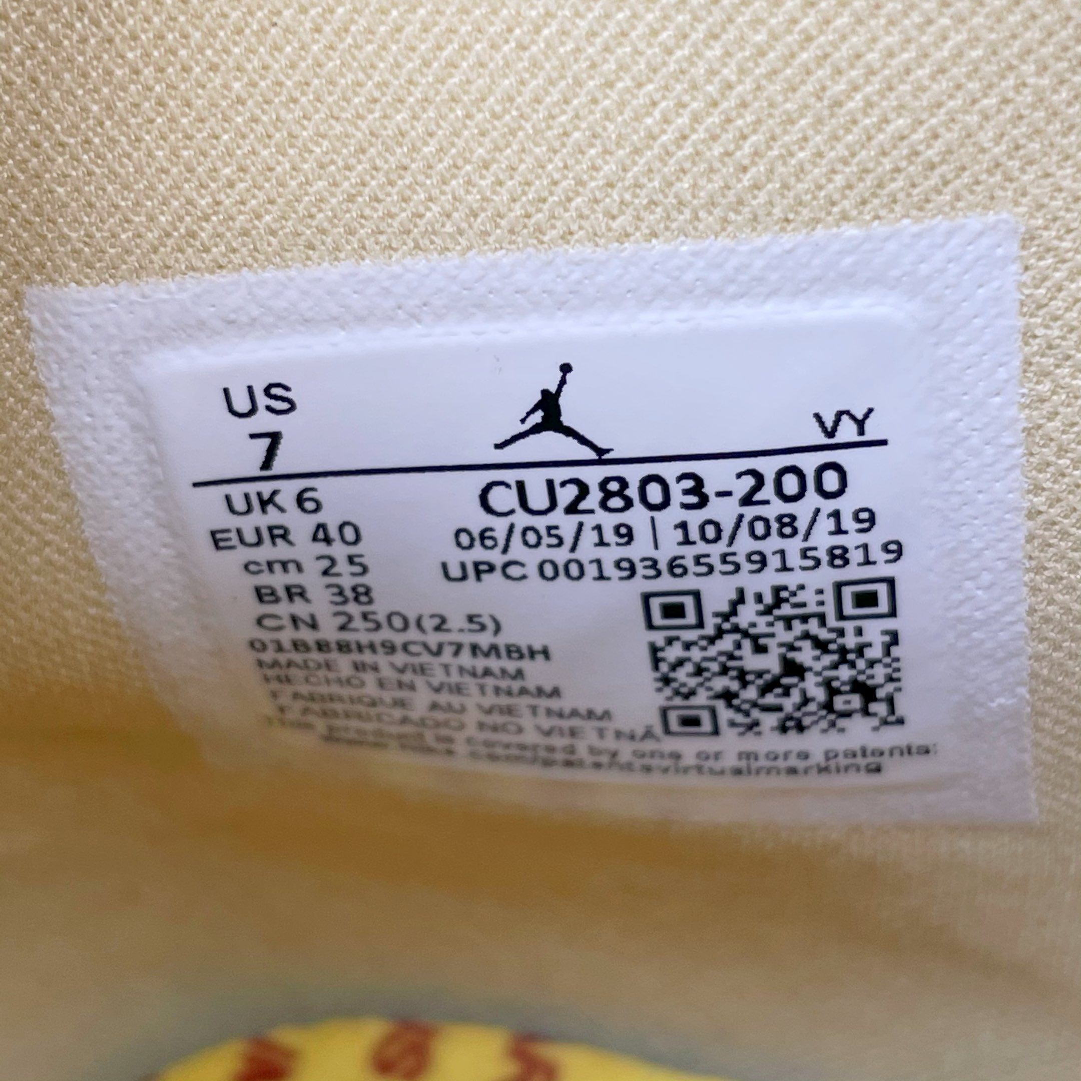 Jordan 1 Mid SE Fearless Maison Chateau Rouge - vstockx