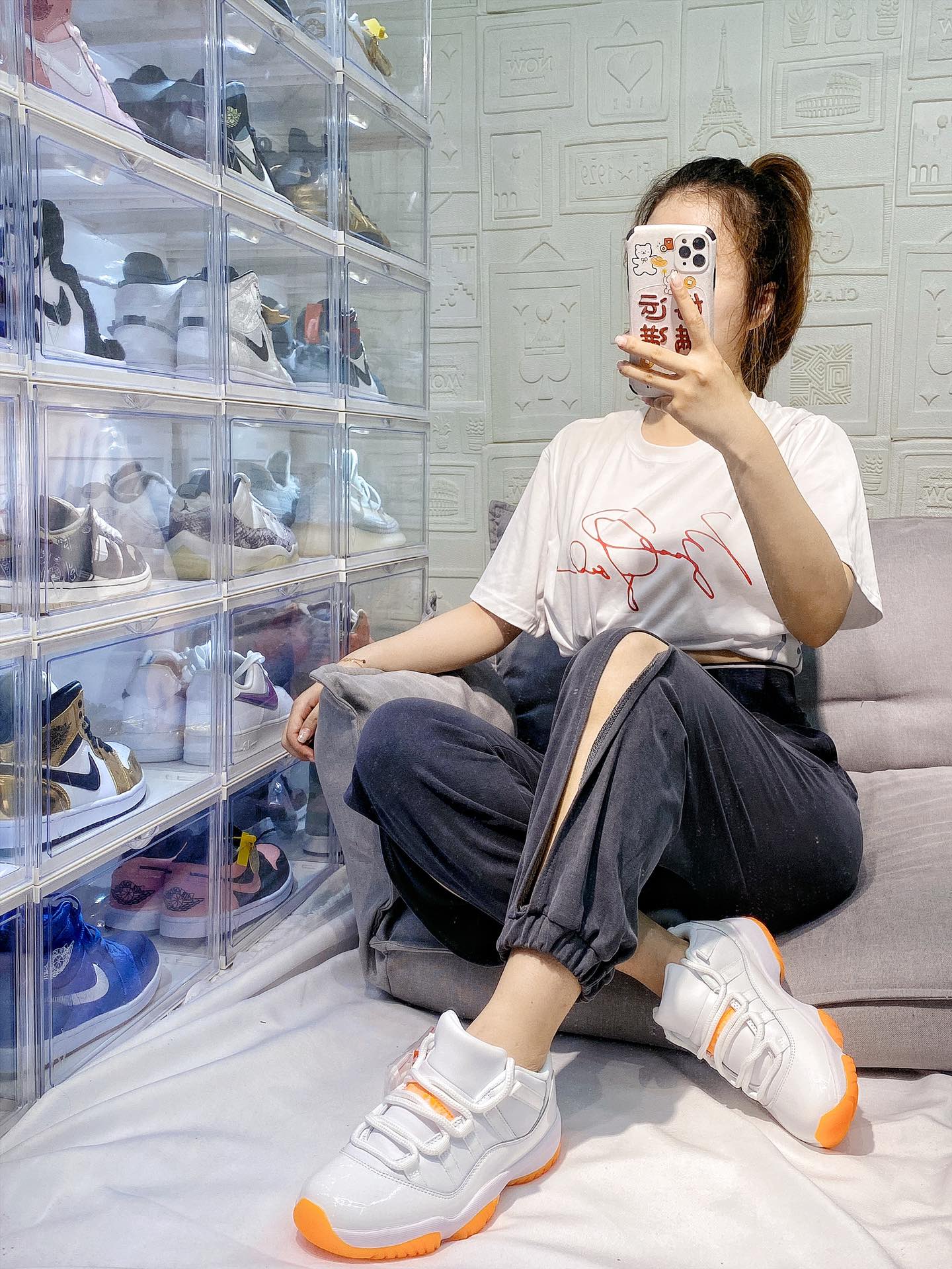 Jordan 11 Retro Low Citrus (2021) (W) - vstockx