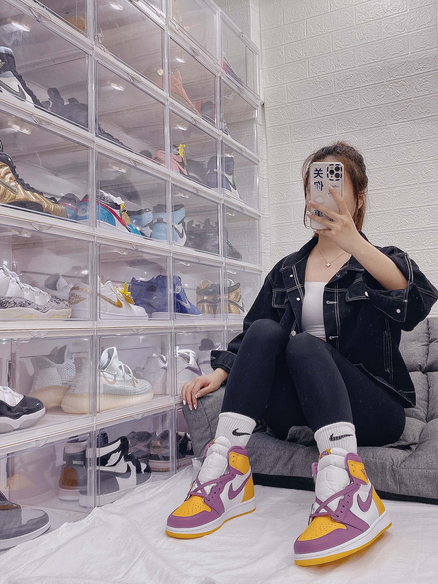 Jordan 1 Retro High OG Brotherhood - vstockx