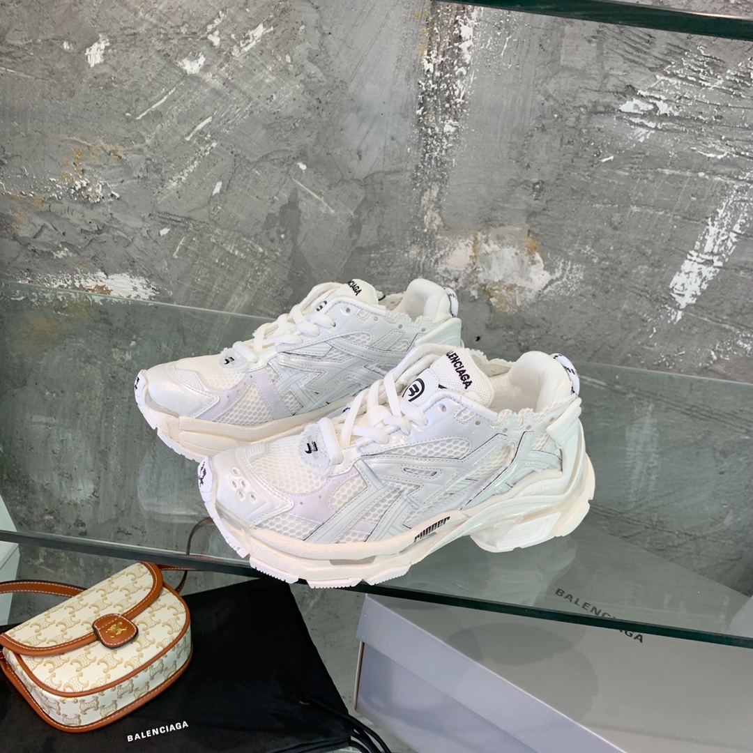 Balenciaga Runner sneaker 7 - vstockx