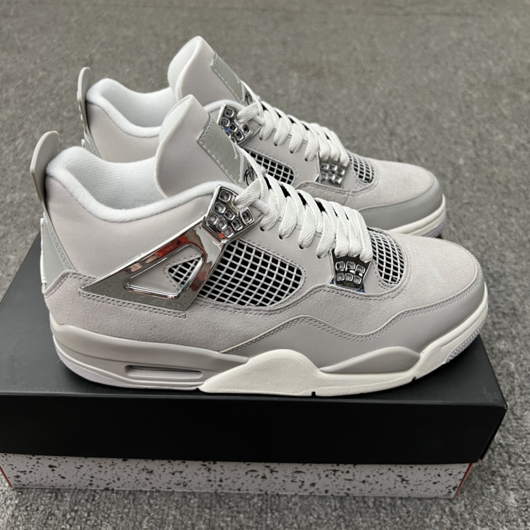 Jordan 4 Retro Frozen Moments (W) - vstockx
