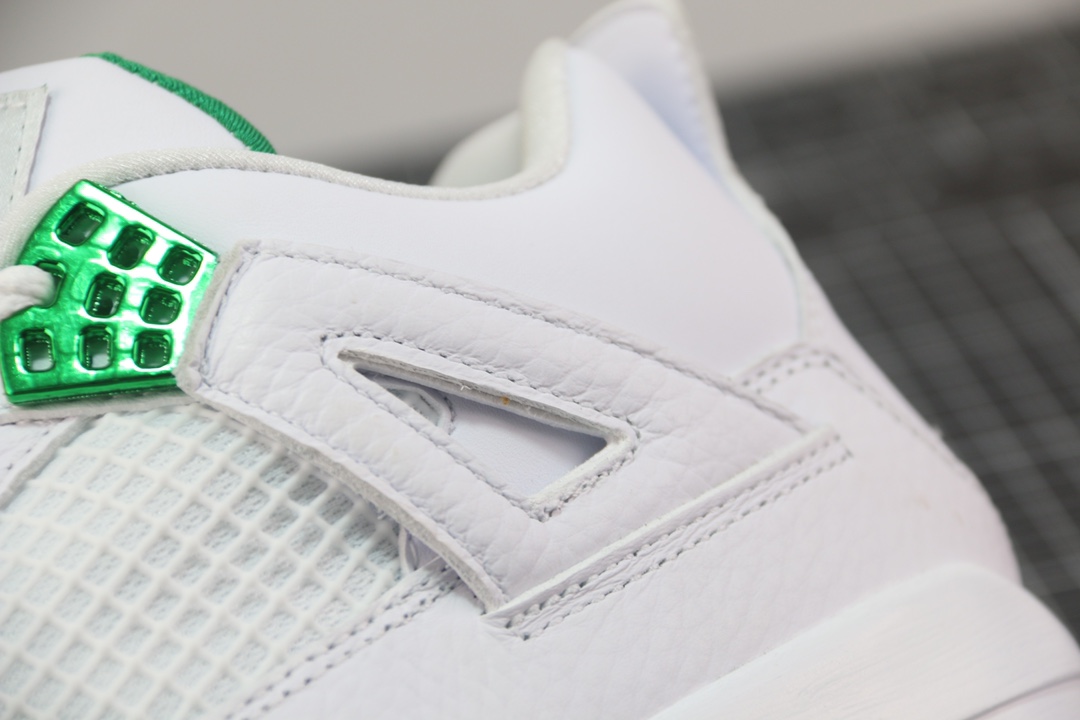 Jordan 4 Retro Metallic Green - vstockx
