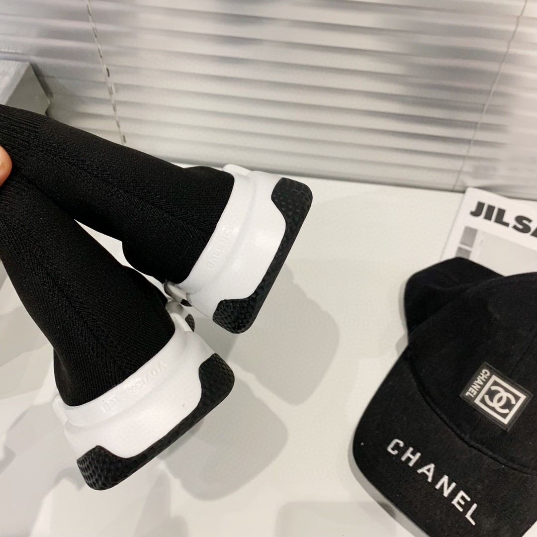 Balenciaga Speed Trainer Black White (2021) - vstockx