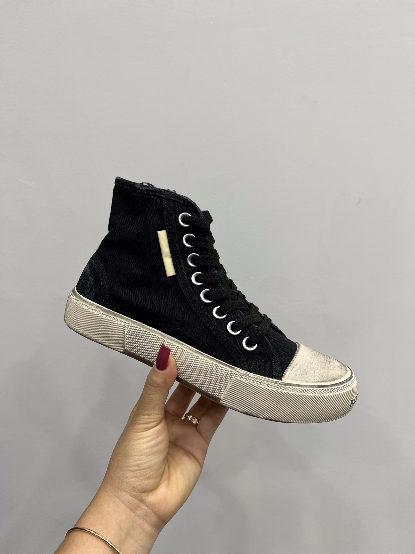 Balenciaga Paris Sneaker 4 - vstockx