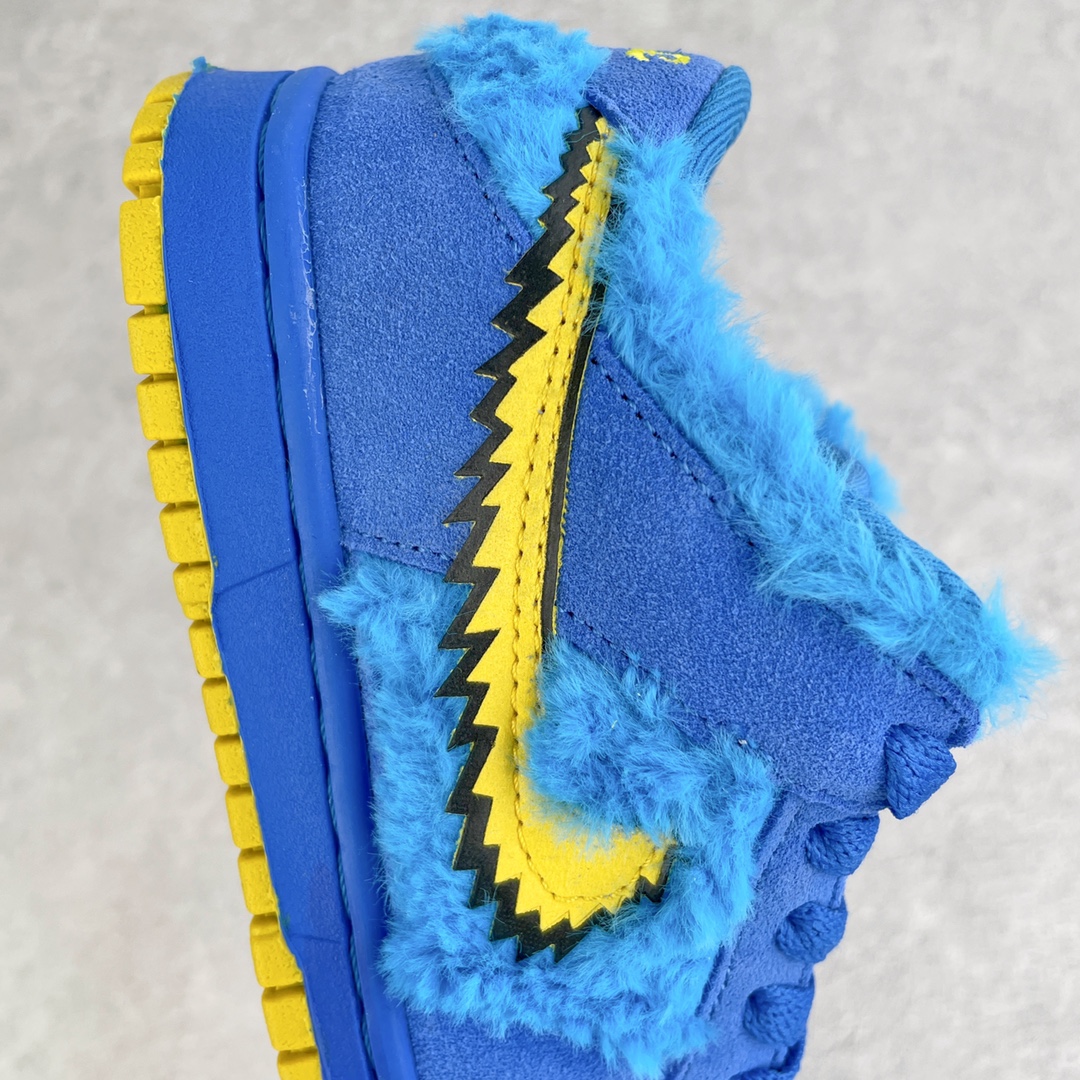 Kids NK dunk shoes 6 - vstockx