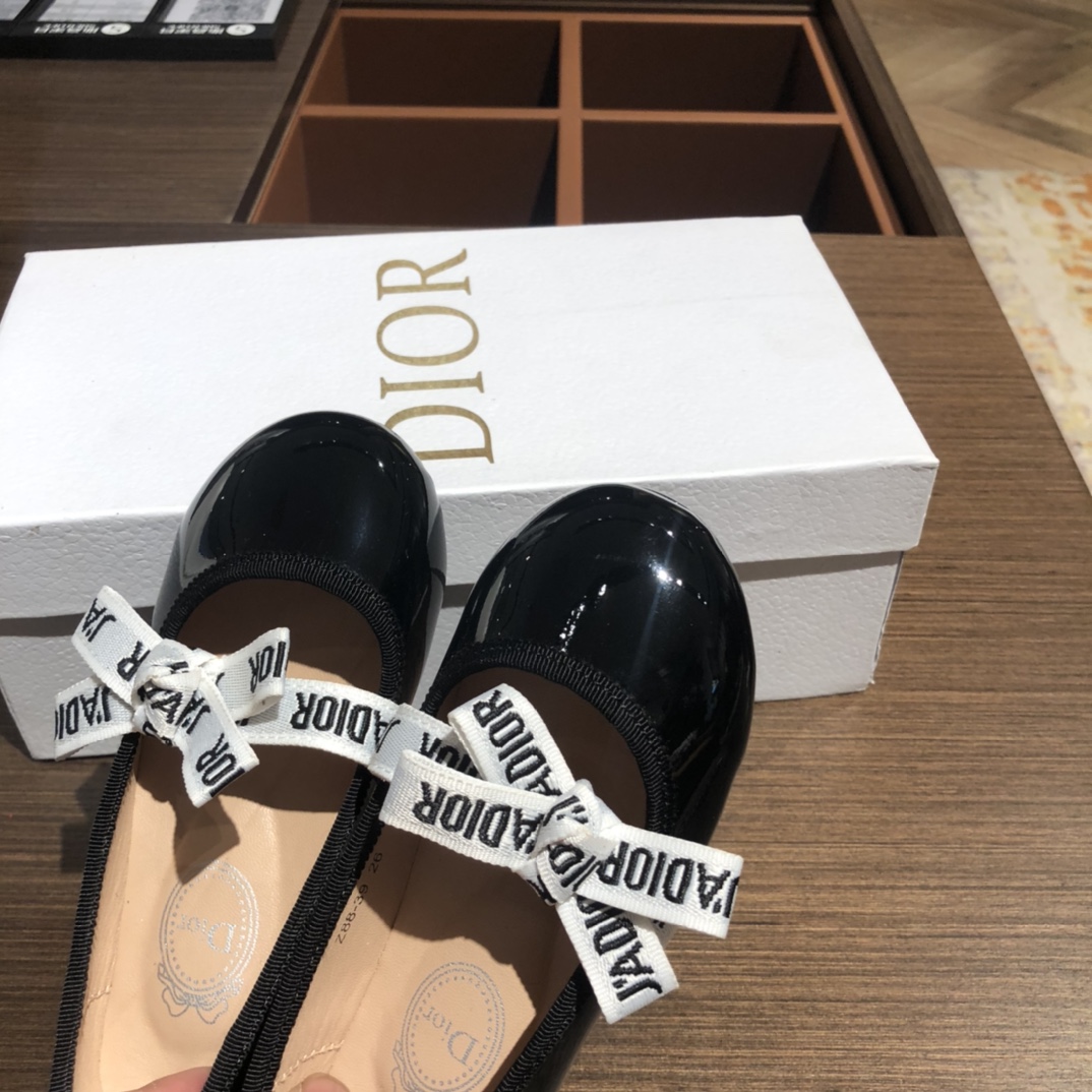 Shoes Kids - vstockx