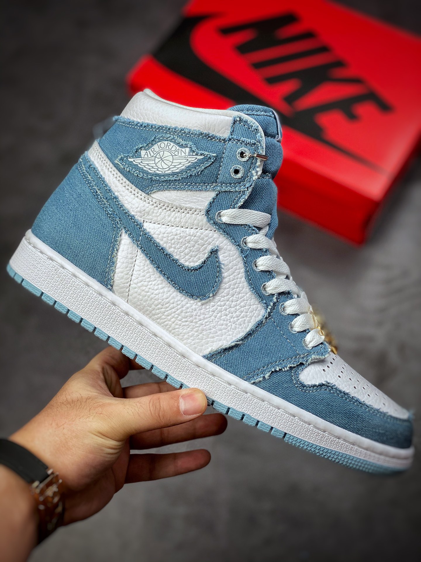 Jordan 1 High OG Denim (W) - vstockx