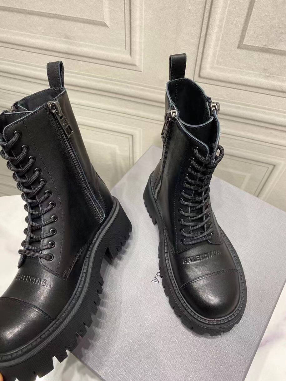 Balenciaga boot women 6 - vstockx