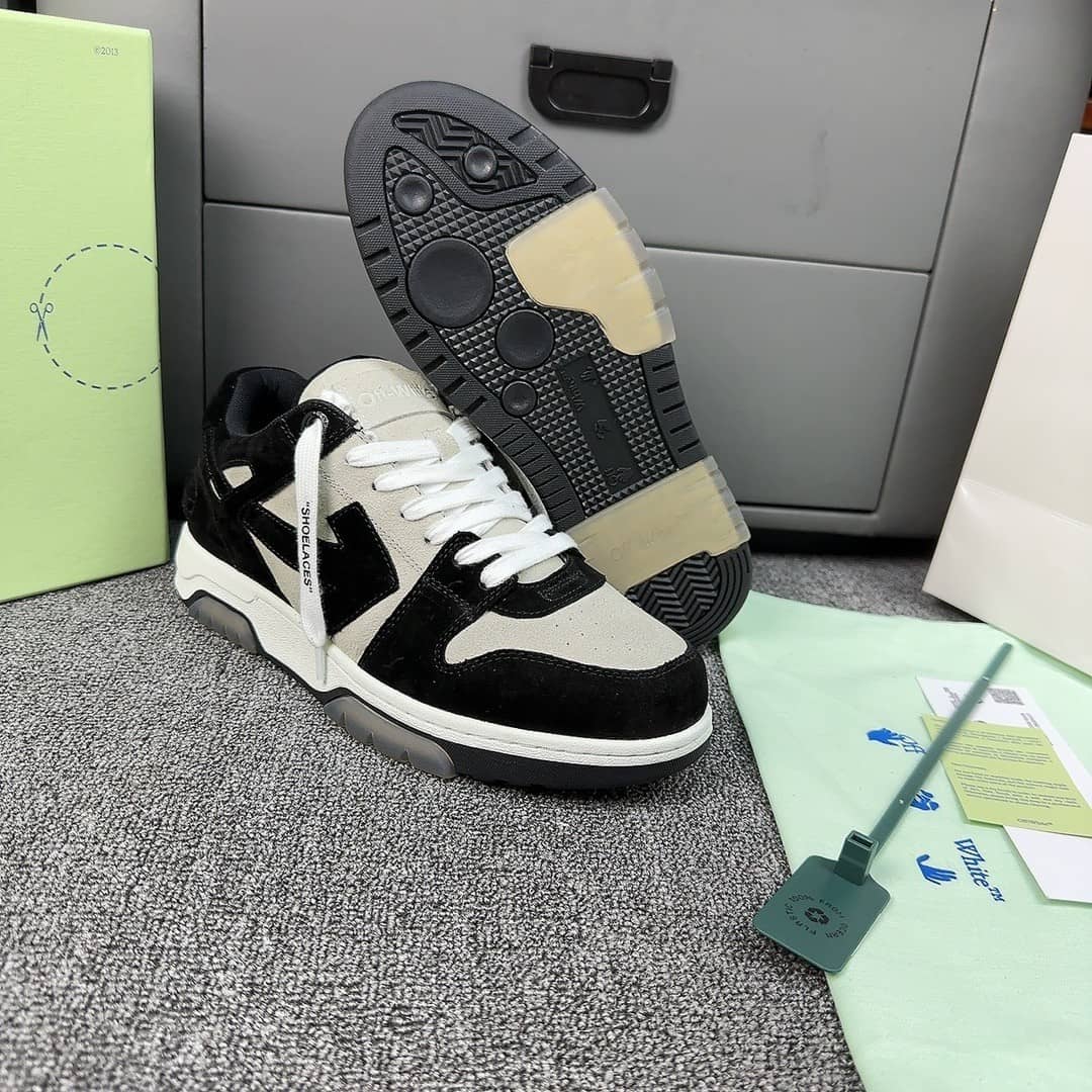 OFF-WHITE Out Of Office OOO Low Tops White Black White - vstockx