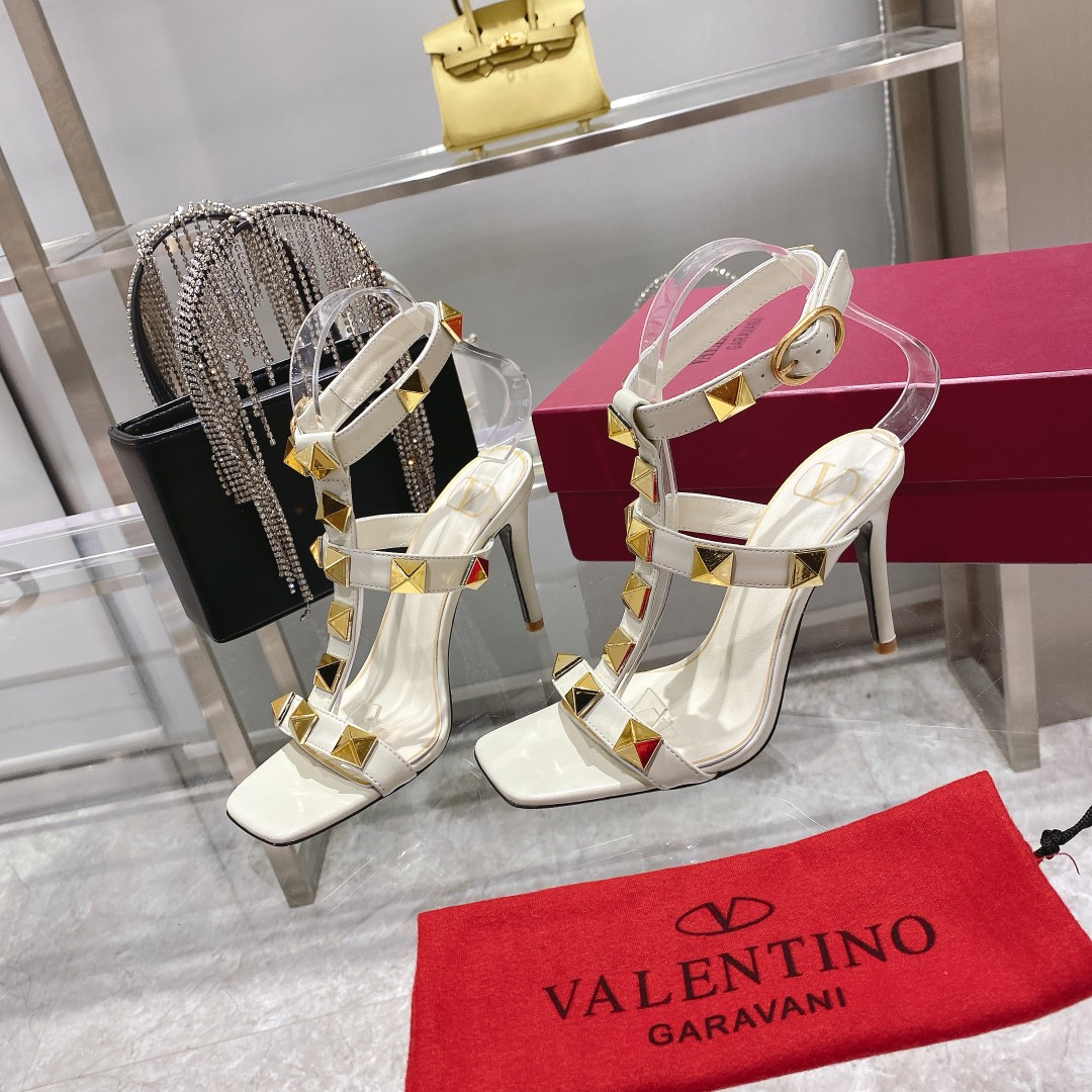 VALENTINO GARAVANI ROMAN STUD WOMEN 10 - vstockx