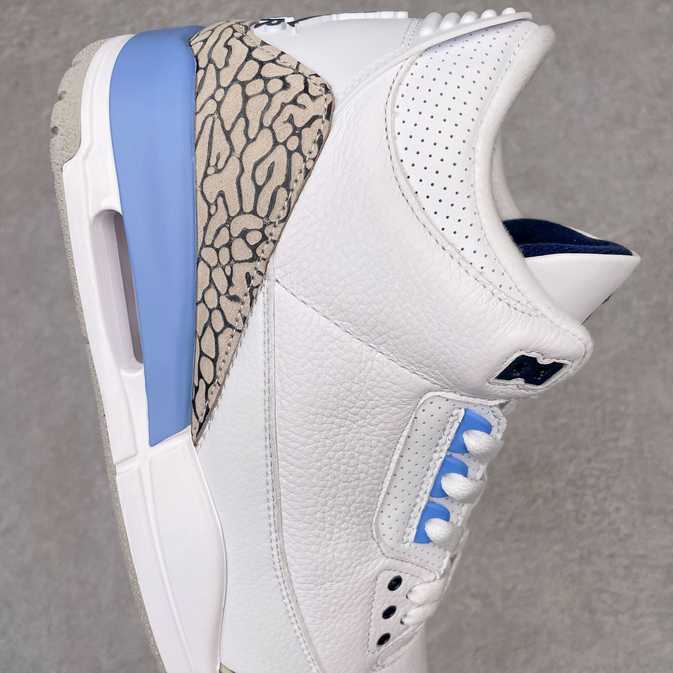 Jordan 3 Retro UNC (2020) - vstockx